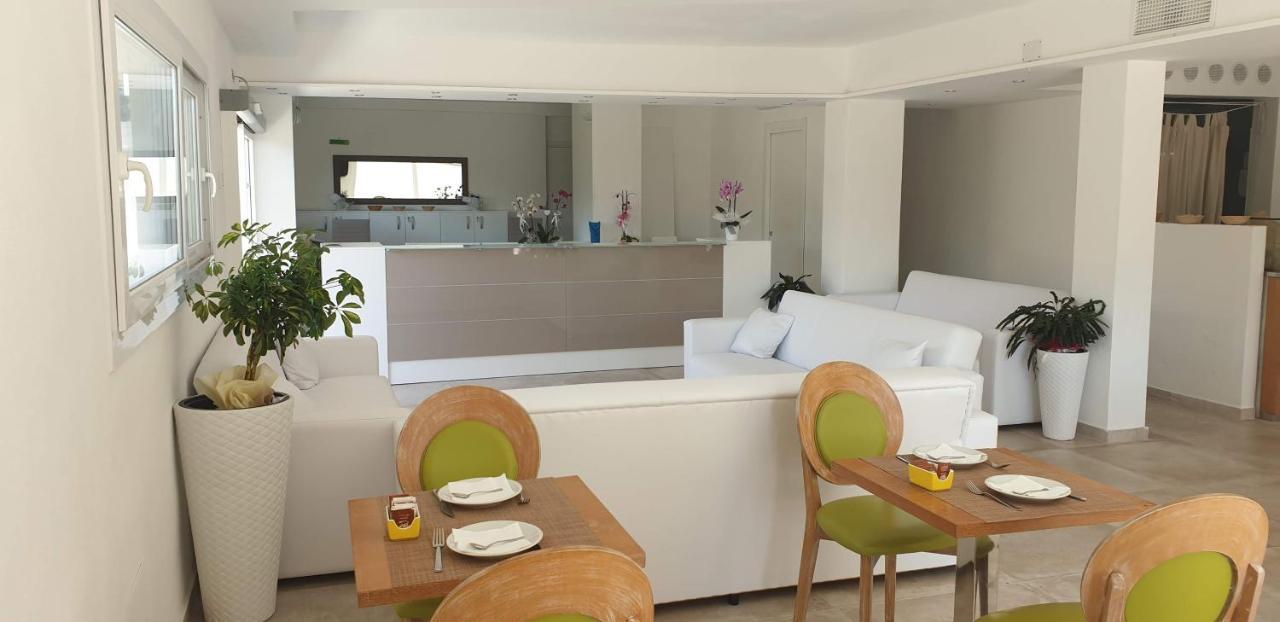 Rena Bianca Suite By La Contessa Santa Teresa Gallura Exterior photo
