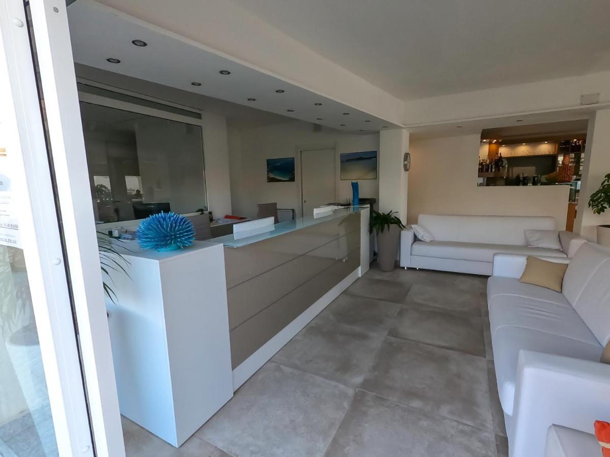 Rena Bianca Suite By La Contessa Santa Teresa Gallura Exterior photo