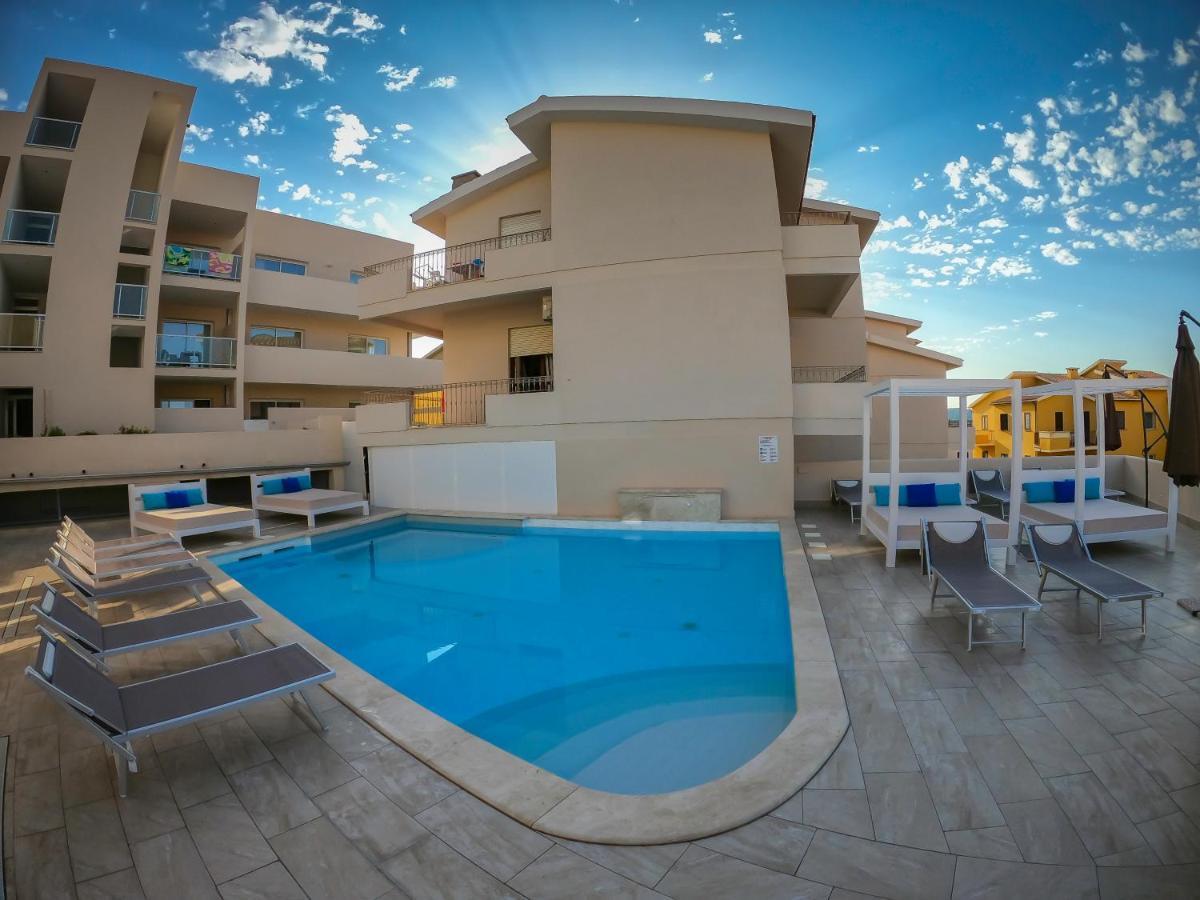 Rena Bianca Suite By La Contessa Santa Teresa Gallura Exterior photo